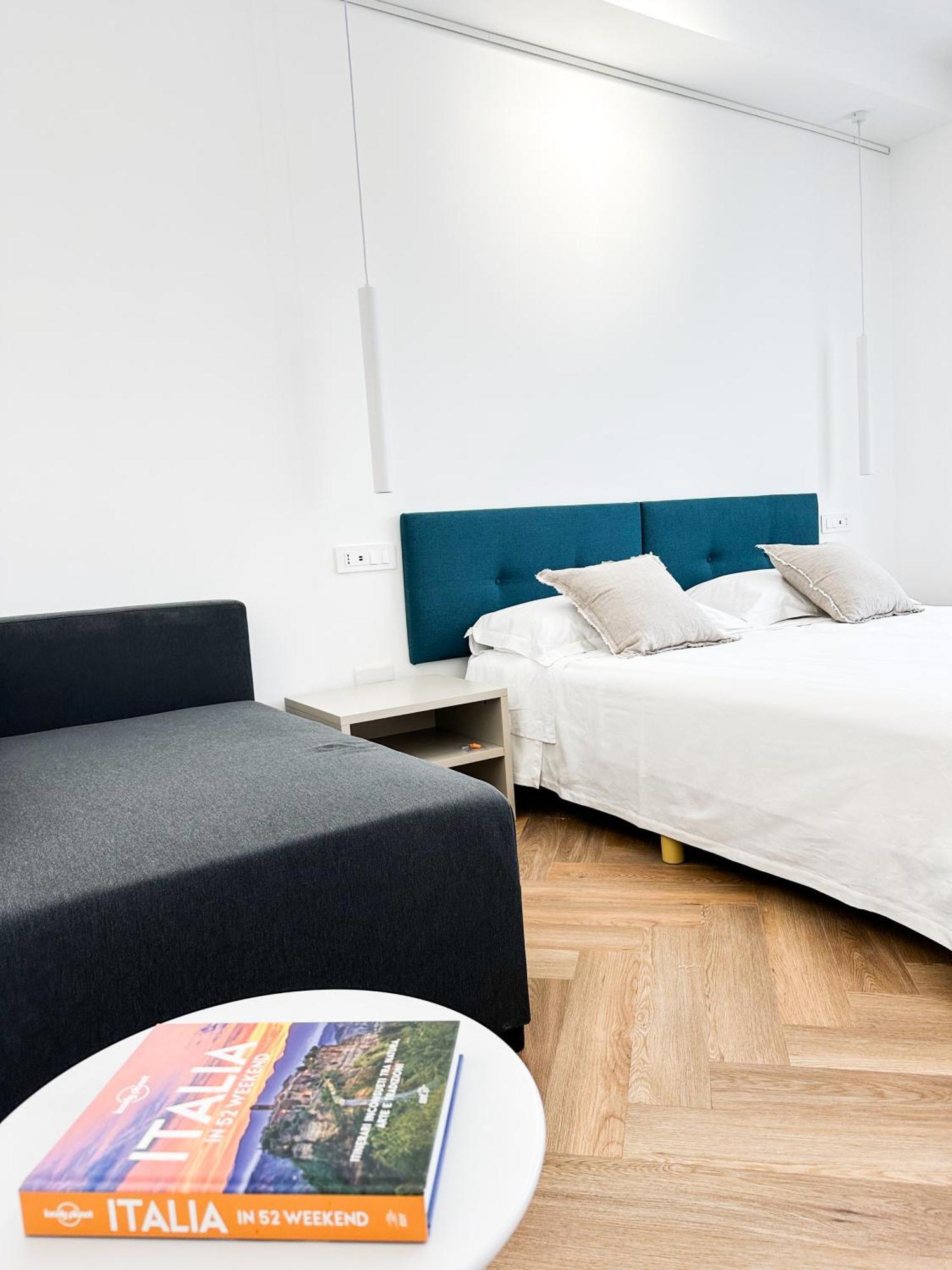 Mamas Hotel Ористано Екстериор снимка